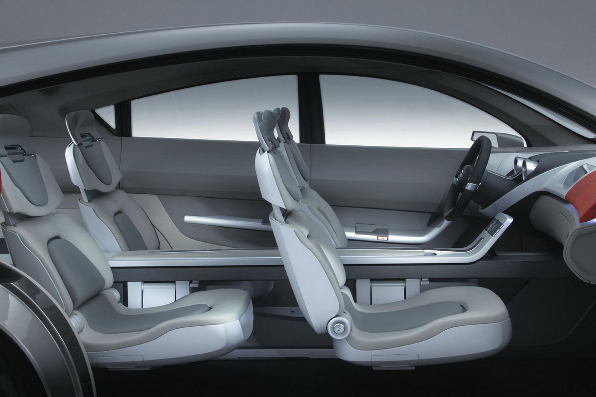 Nissan Qashai 2004 004.jpg